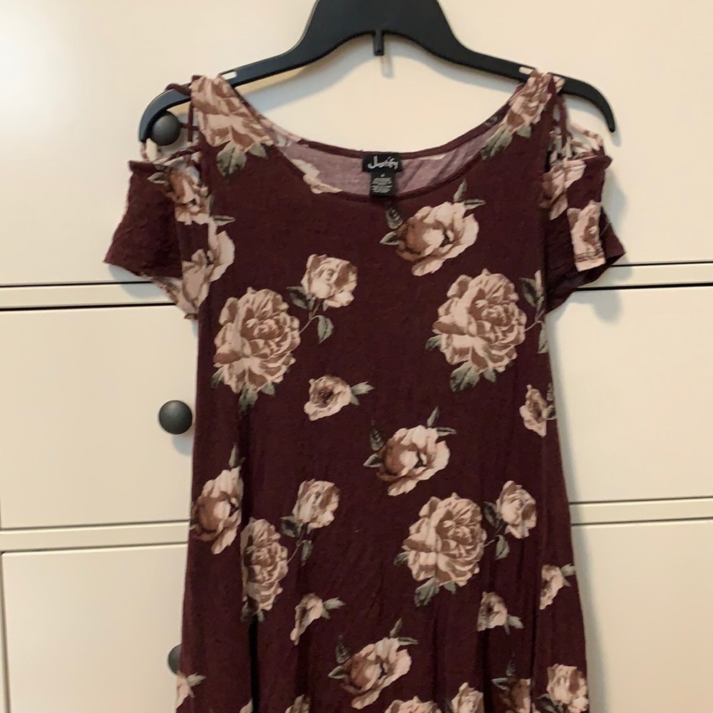 Small flowery red dress.